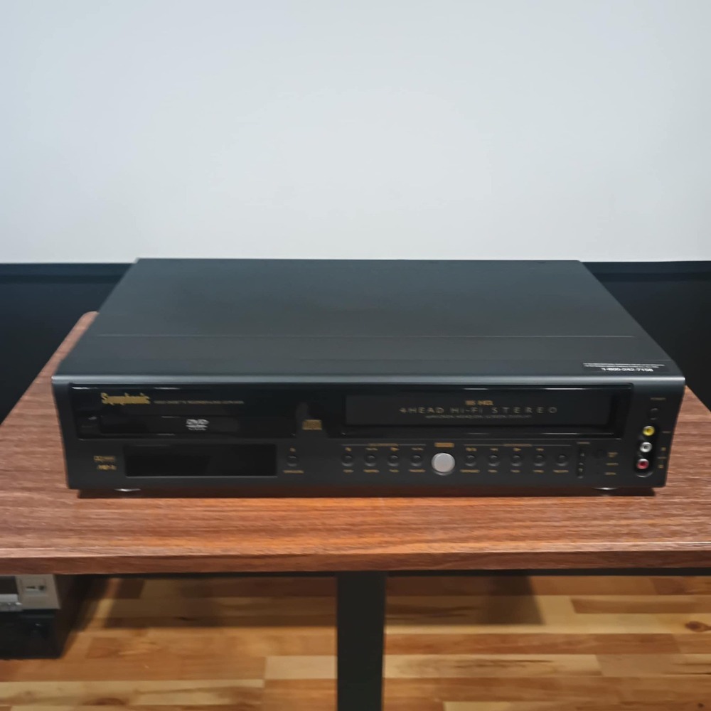 Symphonic WF802 DVD / VHS VCR Player Combo, 19 Micron 4-Head Hi-Fi